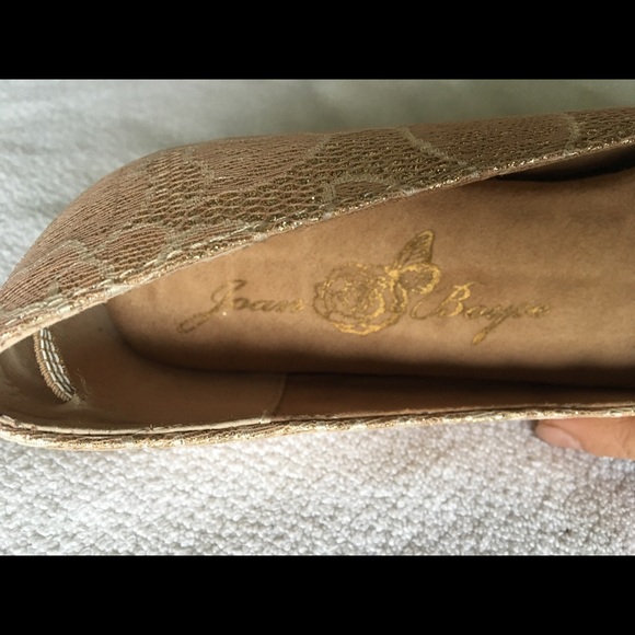 Joan Boyce lace blush flats-NEW - Picture 2 of 3